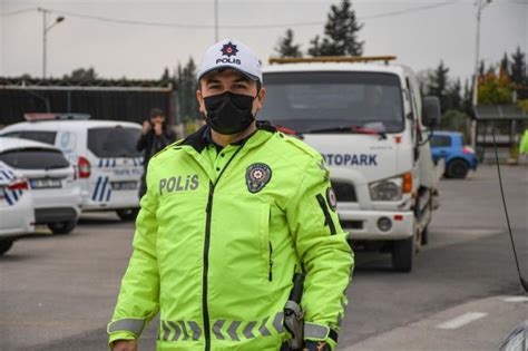 A­d­a­n­a­­d­a­ ­P­o­l­i­s­ ­Ü­ş­ü­y­e­n­ ­Z­i­h­i­n­s­e­l­ ­E­n­g­e­l­l­i­ ­Ç­o­c­u­ğ­a­ ­M­o­n­t­u­n­u­ ­V­e­r­d­i­
